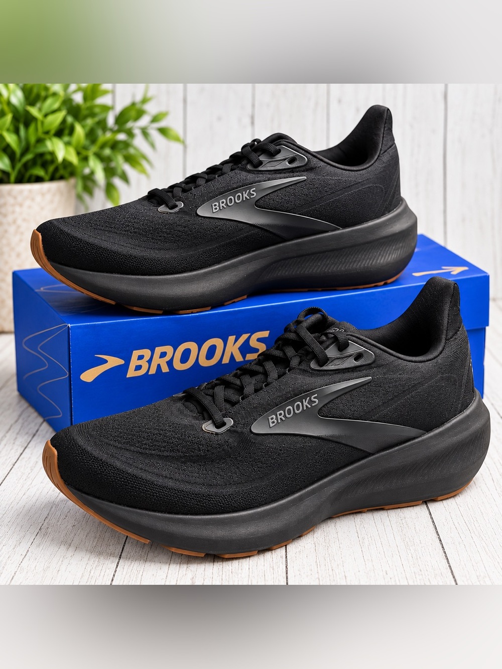 Brooks Revel 9 Men’s Running Shoes Black Ebony Biscuit Size 12 D NIB